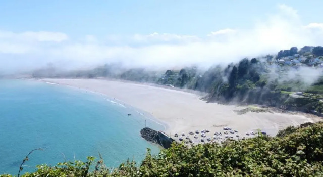 La clé des falaises Meublé de tourisme 3 étoiles, Rezerwuj Hotel Plouézec Bretania