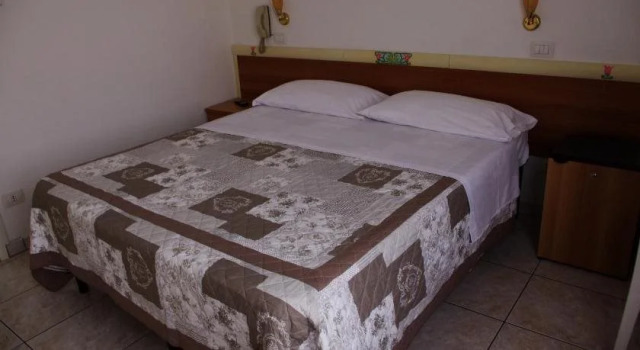 Hotel La Playa, Забронировать Отель Отели Побережья Марок с завтраком, Завтраки