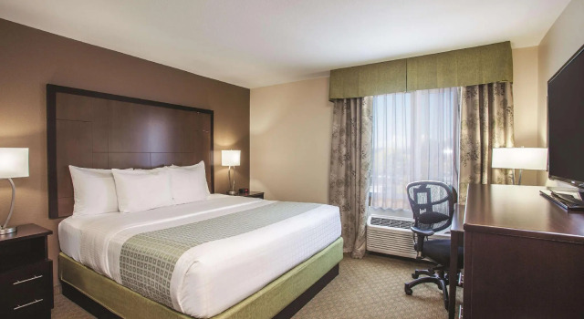 Двухместный номер Deluxe La Quinta by Wyndham Portland Airport