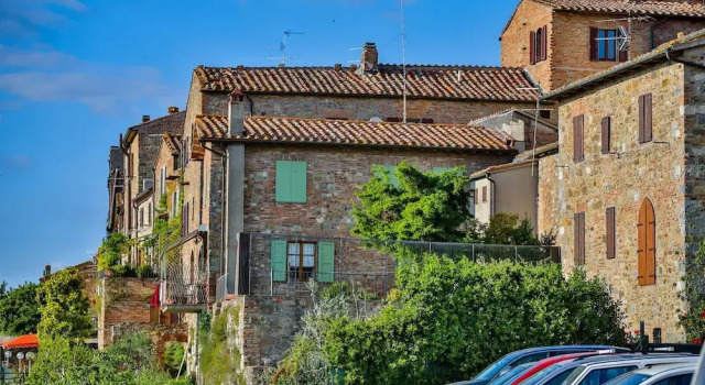 Tenuta Colombaio, Buchen Sie Ferienhaus Hotels in Elsa-Tal mit Parkplatz, Parkplätze