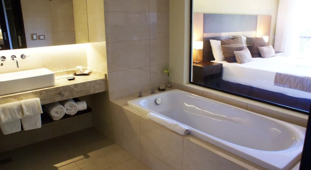 Двухместный номер Superior с балконом Pirayu Hotel & Resort