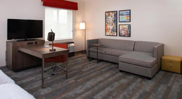 Четырёхместный люкс Hampton Inn & Suites Buena Park