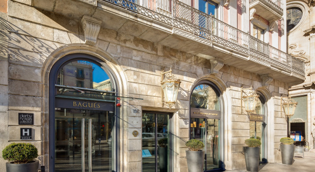 Hotel Bagues, a Small Luxury Hotels of the World