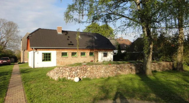 Апартаменты "Ostsee-Kate" - Komfort-Ferienwohnungen zwischen Peene und Usedom