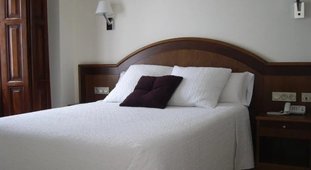 Полулюкс Hotel San Sebastián Hospedería
