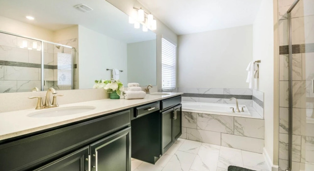 1577 Mulligan Blvd, Buchen Sie Ferienhaus Hotels in Four Corners mit Pool, Schwimmbad