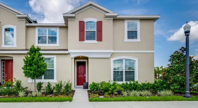 Solara Resort Townhome, 15 minutes from Disney, Book Ferieresort Hoteller i Four Corners med pool, Swimmingpool