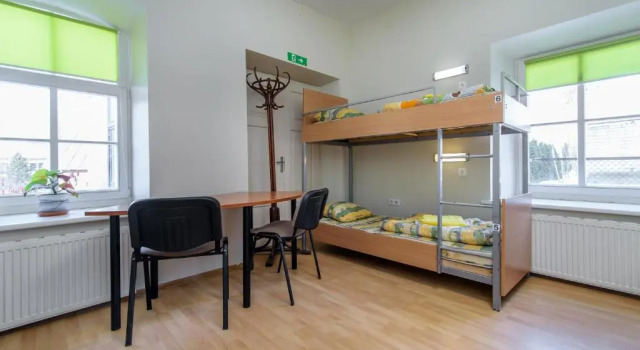 Кровать в общем номере (мужской номер) Hostel Filaretai