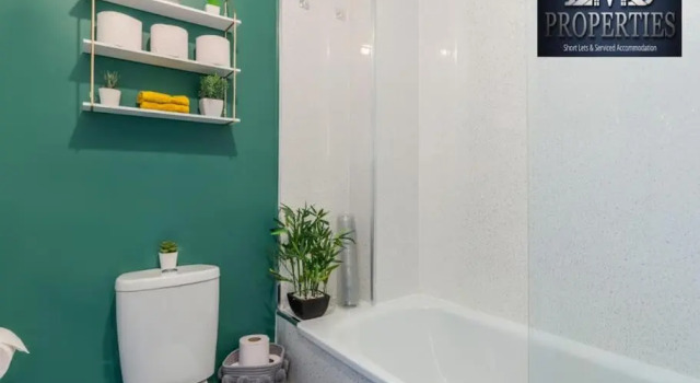 Stylish Southampton Abode, Забронировать Отель Отели Саутгемптона с парковкой, Парковка