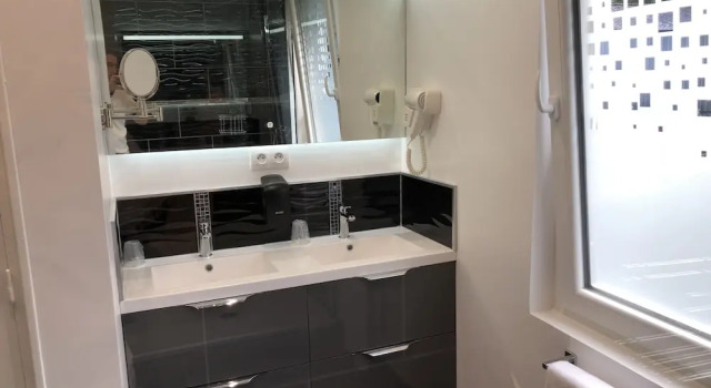 1 soveværelse i Business- suite Le Beverl'inn