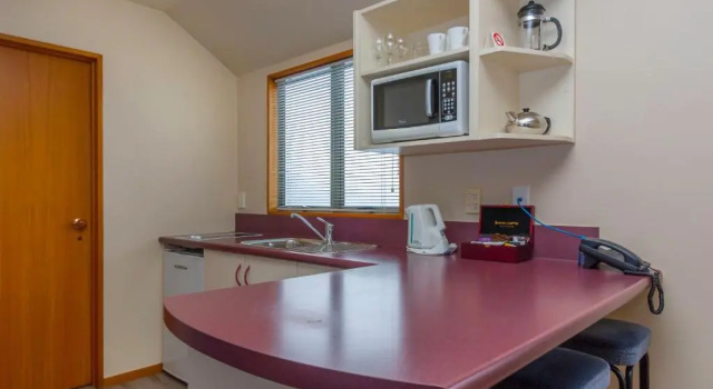 Апартаменты Deans Bush Motel