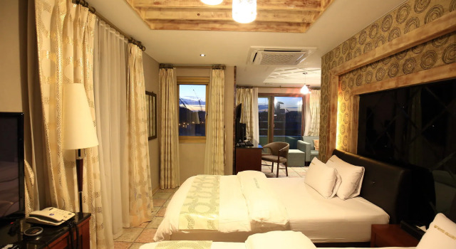 Hotel Gallery, Забронировать Отель Отели Тхонъён 3 звезды, 3*