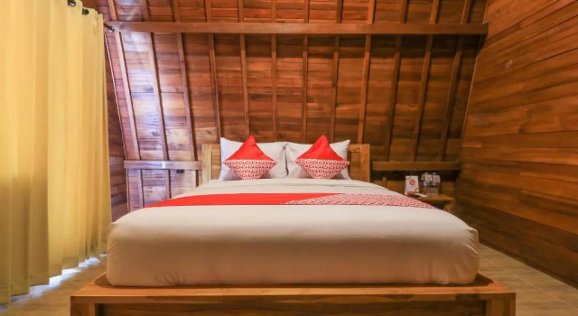 Lilis Aksito Akusara, Book Hotel Cheap Hotels in Bali