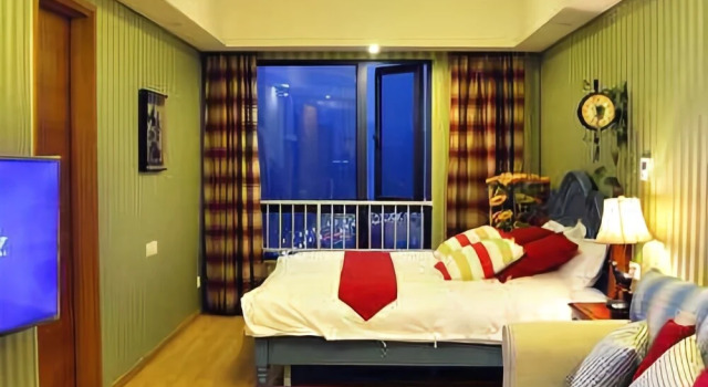 西海岸美式江景主题酒店(重庆观音桥店), Buchen Sie Hotel 3-Sterne-Hotels in Chongqing, 3*