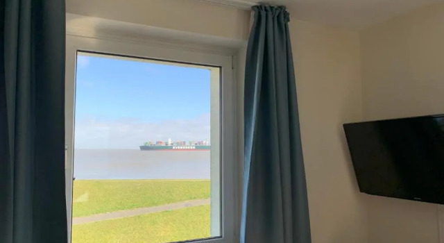 Трёхместный номер Standard с видом на море Seehotel Neue Liebe
