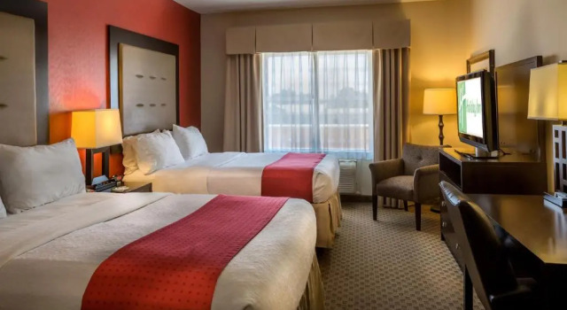 Четырёхместный номер Standard Staybridge Suites Oklahoma City by IHG