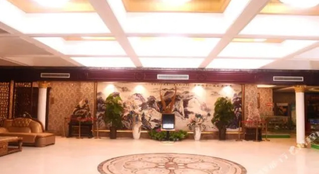 Longyuan Conference Center, Rezerwuj Hotel Hotele w Mianyang z parkingiem, Parking