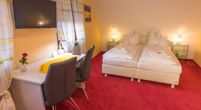 Двухместный номер Deluxe с балконом Hotel Rosengarten