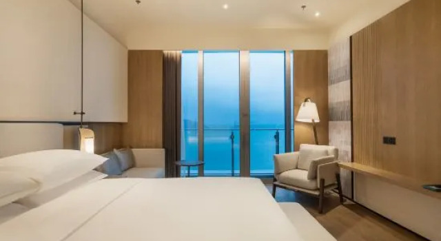 Люкс Premier Zhuhai Dong'ao Island Marriott Resort Hotel