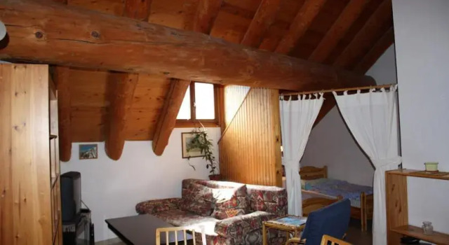 Casa Bonzani, Book Hotel Intragna 