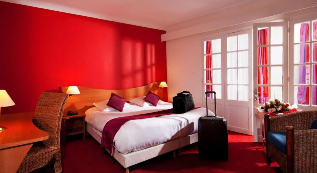 Четырёхместный номер Standard Le Clocher de Rodez Centre Gare