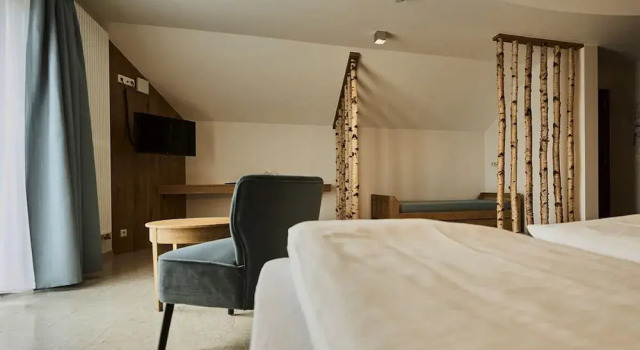 Четырёхместный семейный номер Standard Hôtel La Métairie