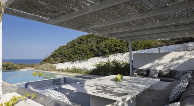 Вилла Villa Alkyoni · Beautiful 8-person Family Villa with Great Views