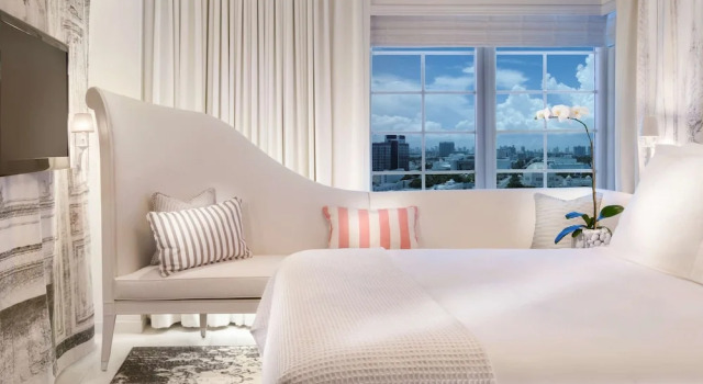 Номер Superior с видом на город SLS South Beach