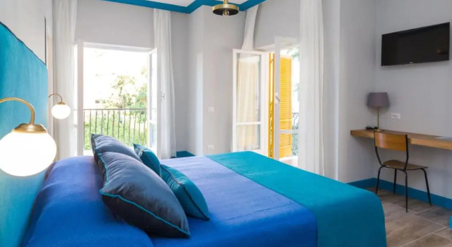 Номер Standard Sorrento Pool&Suites