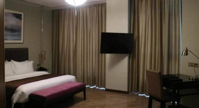 Ruijing New Hualian Hotel, Rezerwuj Hotel Jinfeng Yinchuan
