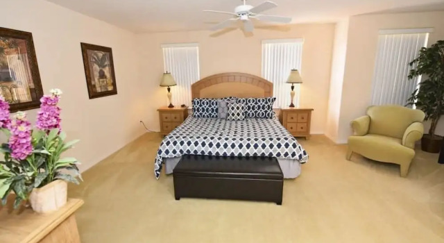 133 High Grove House 5 Bedroom by Florida Star