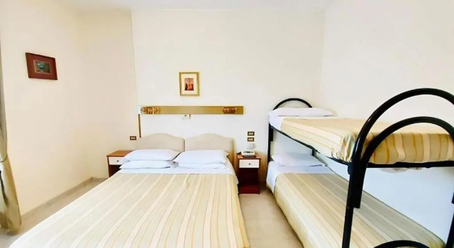 Albergo delle Rose, Book Hotel Bagnara Calabra Calabria