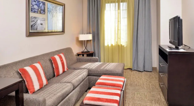 Люкс Staybridge Suites San Antonio Lackland AFB Area by IHG