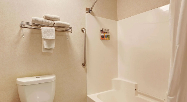 Двухместный люкс Quality Inn Pierre-Fort Pierre