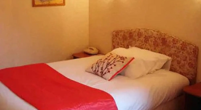 CITOTEL La Chaumière Roz-Aven, Забронировать Отель Отели Finistère 3 звезды, 3*