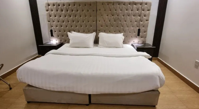 Люкс Classic Afaq suite Al-massif - افاق سويت المصيف