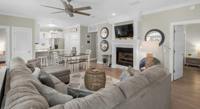 Classic Seagrove Beach Cottage- Minutes to Gulf, Steps to Pool