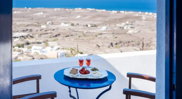 Номер Standard с балконом и с видом на море Agnadi View Villa