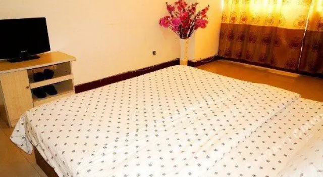 Jinsha Express Hotel Zhengzhou Rialway Station, Rezervovat Hotel Erqi District 