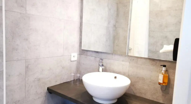 Двухместный номер Comfort Le Boeuf Couronné - Hôtel & Restaurant Chartres- Logis Hotels