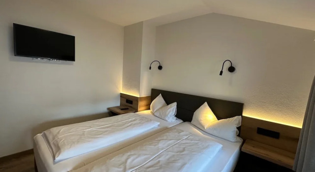 Апартаменты Comfort с 2 комнатами с балконом и с видом на горы Appartement Christina