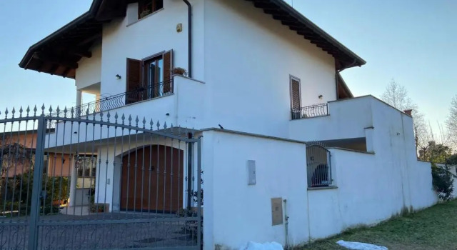 Апартаменты Villa Dina