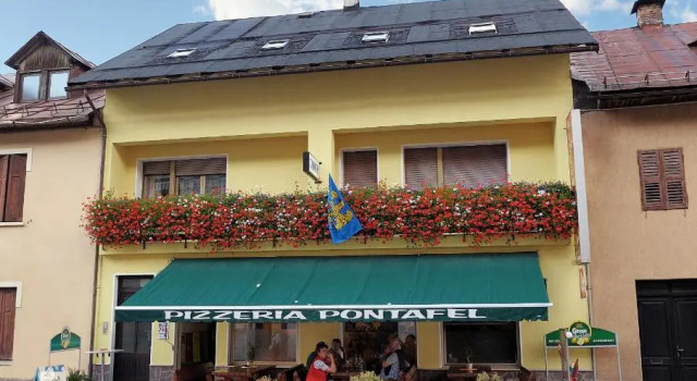 Albergo Pontafel, Book Hotel Hoteller i Friuli Venezia Giulia med parkering, Parkering