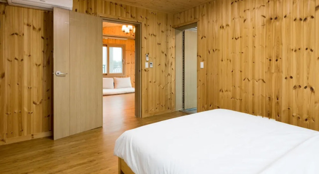 Kas Spa Dormitory Pension, Забронировать Курортный отель Курортные отели Чеджу, Курортный отель