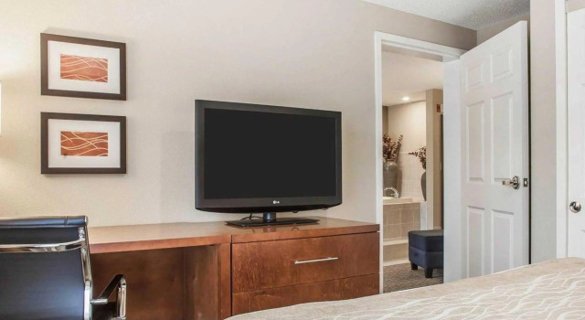 Номер Standard Comfort Inn & Suites Sturbridge-Brimfield