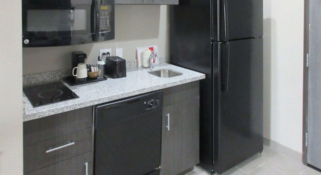 Люкс MainStay Suites Odessa I-20