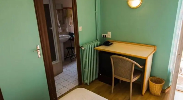 Les Messageries, Prenota Hotel Hotel a Alvernia con parcheggio, Parcheggio