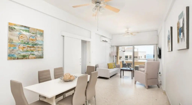 Апартаменты Apollon Beachfront Apartment 302