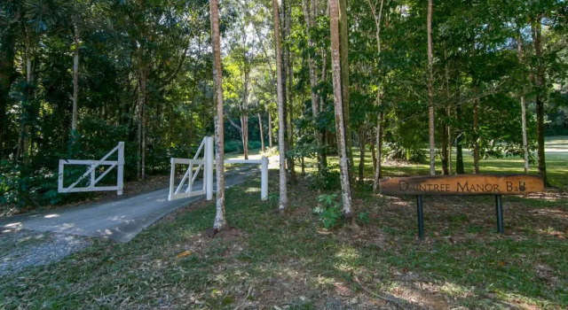 Balkonlu Lüks çift kişilik oda Daintree Manor Bed & Breakfast