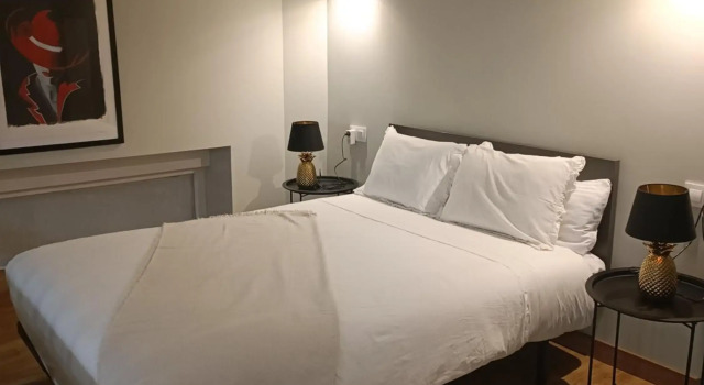 Apartamento Retiro, Забронировать Апартаменты/квартира Ретиро Мадрид, рядом с Сайнс де Баранда